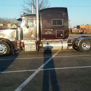 Meet your Posher, Robert